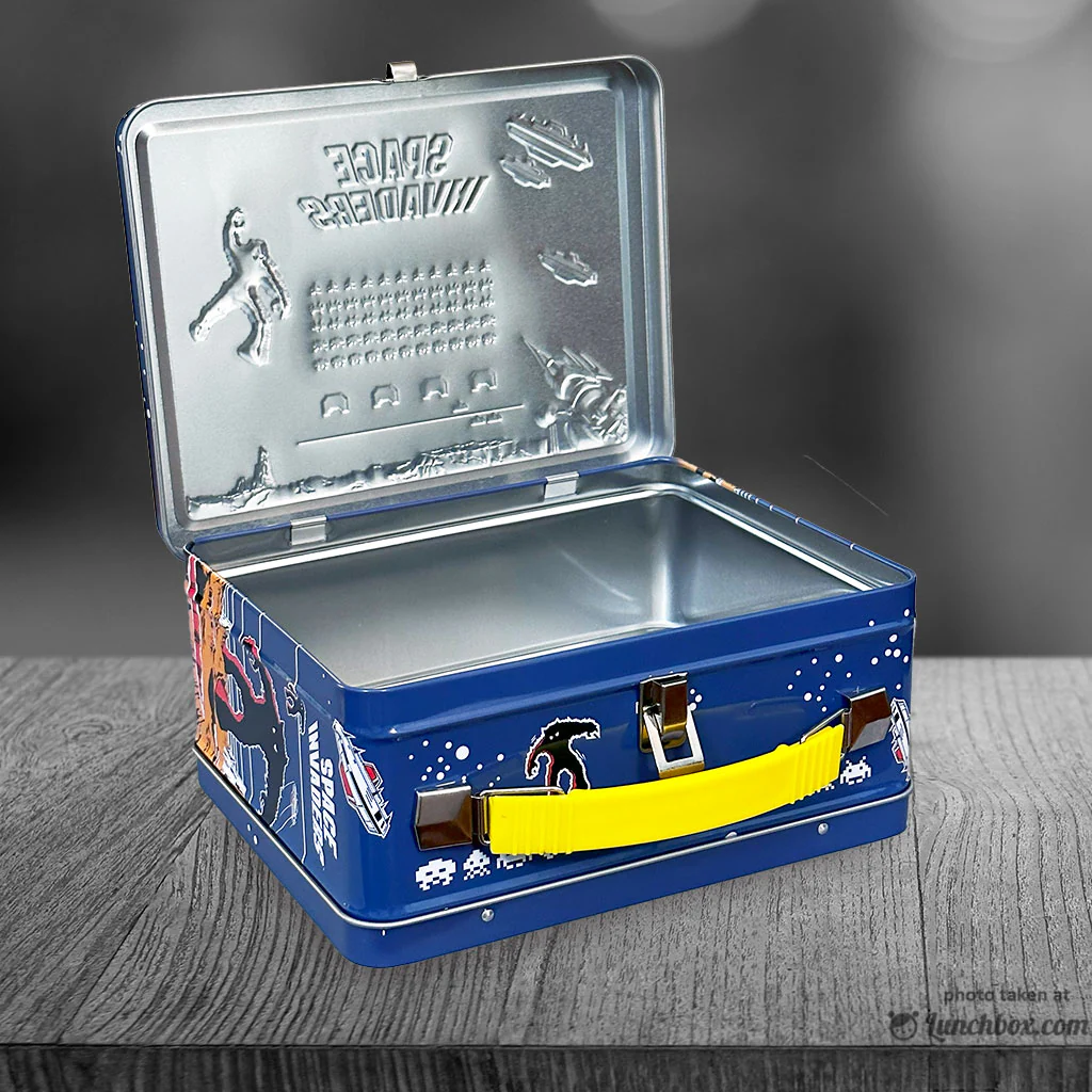 Space Invaders Lunch Box - Image 4